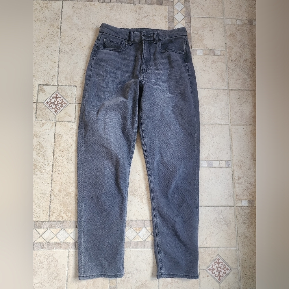American Eagle Curvy Mom Jeans